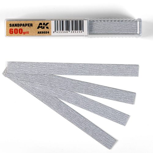 AK Interactive Dry Sandpaper 600 grit x 50 units (AK9024)