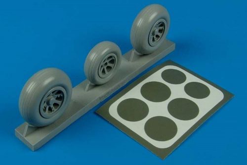 Aires P-38 Lightning wheels & paint masks 1:32 (2105)