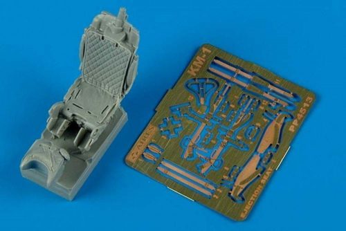 Aires KM-1 ejection seat (MiG-21, Mig-23,...) 1:48 (4513)