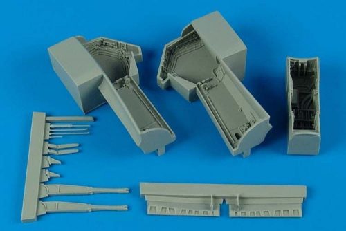 Aires A-6 Intruder wheel bay 1:48 (4545)