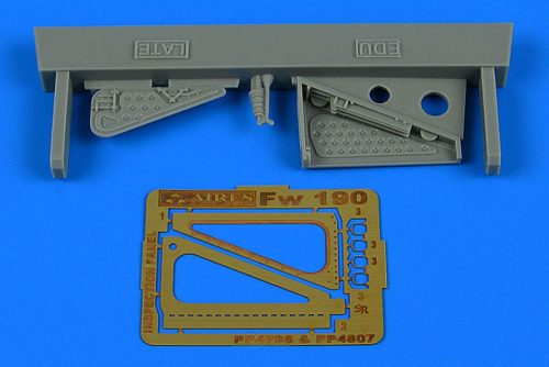 Aires Fw 190 inspection panel - late for Eduard 1:48 (4807)