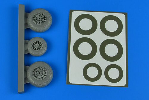 Aires B-26K Invader wheels & paint masks - early - Diamond Pattern 1:48 (4871)