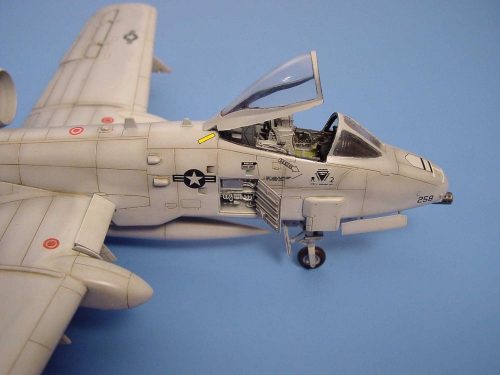 Aires A-10A Thunderbolt II Cockpit Set, Bewaffnung, Elektronikschächte für Italeri Bausatz 1:72 (7090)