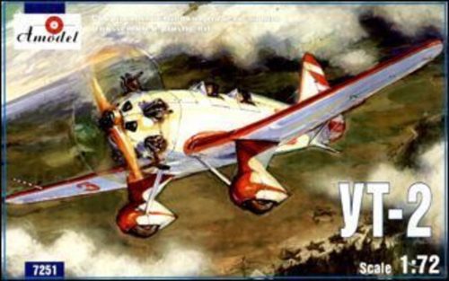 Amodel Ut-2 Soviet trainer airplane 1:72 (AMO7251)