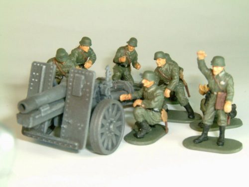 Caesar Miniatures WWII German Infantry Gun SIG33 with Crew 1:72 (7202)