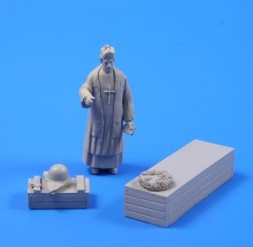 CMK Military Chaplain + Coffin & Chaplet 1:35 (129-F35203)