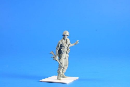 CMK US Marines Sergeant Hue City Vietnam 1:35 (129-F35244)