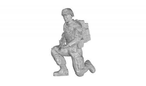 CMK Kneeling Soldier(on left knee) US Army Infantry Squad 2nd Division f.M1126 Stryker 1:35 (129-F35323)