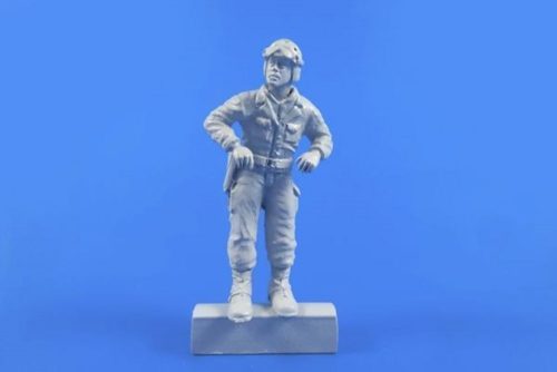 CMK WWII US Tank Commander for Sherman 1:48 (129-F48313)