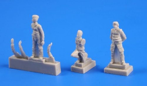 CMK Czechoslovak pilot (1 fig)and mechanic 2 1:72 (129-F72247)