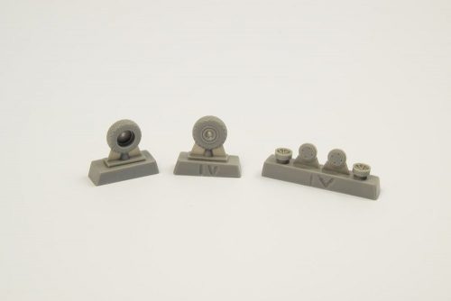 CMK P-40 Wheels-Diamond and Hole Tread f.SH 1:72 (129-Q72298)