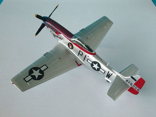 Easy Model P51D 'Mustang' IV 359FS 356FG8AF Anglia 1945 1:72 (36304)