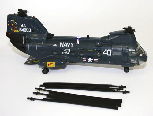 Easy Model Helicopter Navy CH46D HC3 DET104 154000 HC-3 DET-104 154000 1:72 (37001)