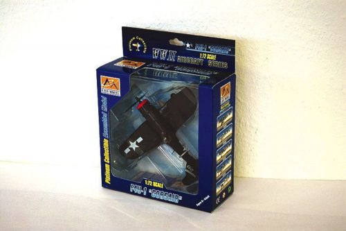 Easy Model F4U-1 Corsair USS Hancock 1945 1:72 (37232)