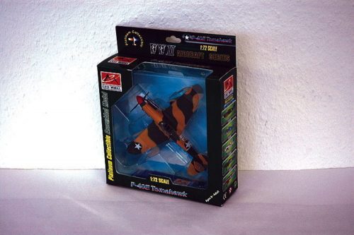 Easy Model P-40E Tomahawk 16FS 23FG 1942 1:72 (37274)