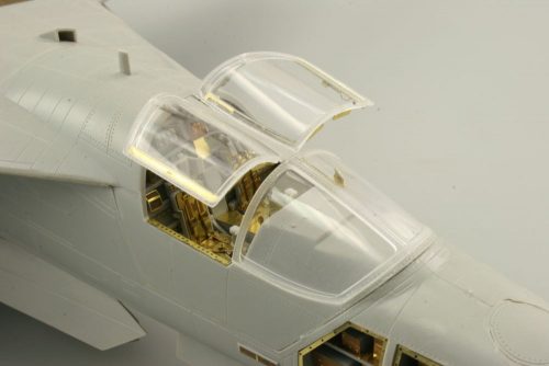 Eduard F-111 late seatbelts for Hobby Boss 1:48 (49500)