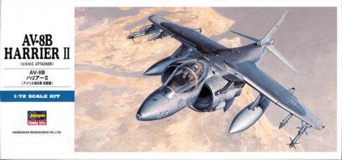 Hasegawa D19 AV-8B Harrier ll U.S.M.C. Attacker 1:72