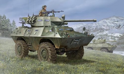 Hobby Boss LAV-150 APC 90mm Mecar Gun 1:35 (82421)