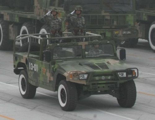 Hobby Boss Dong Feng Meng Shi 1.5ton Military Light 1:35 (82467)