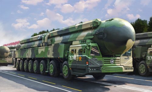 Hobby Boss DF-41 ICBM 1:72 (82963)