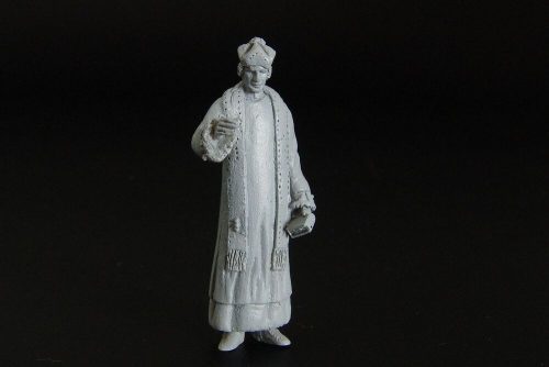 Hauler Priest 1:48 (HLF48002)