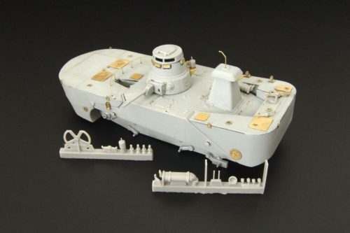 Hauler Type 2 Ka-Mi w-Floating Pontoon (Dragon) 1:72 (HLH72019)