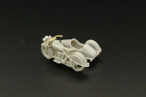 Hauler Indian CHIEF with sidecar 1940-53 1:87 (HLR87188)