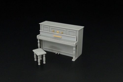 Hauler Piano 1:35 (HLU35094)