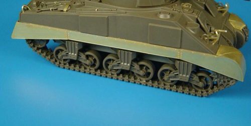 Hauler SHERMAN M4-fenders 1:48 (HLX48002)