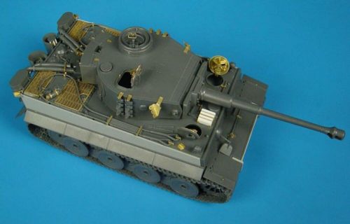 Hauler TIGER I ausf E 1:48 (HLX48007)