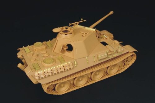 Hauler PANTHER ausf G 1:48 (HLX48065)