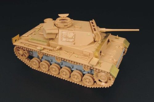 Hauler Pz III ausf L 1:48 (HLX48083)