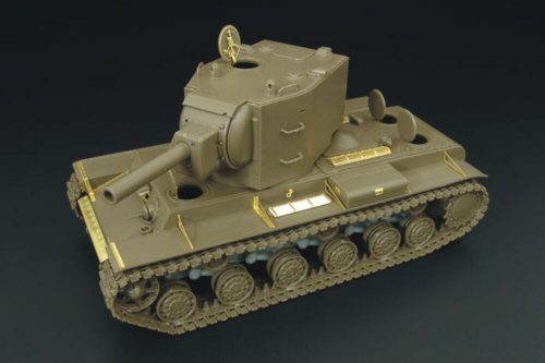 Hauler KV-2 1:48 (HLX48141)