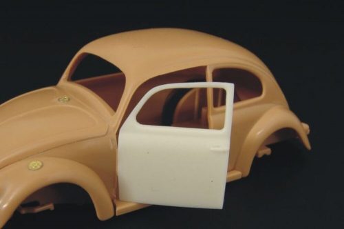 Hauler DOOR for Volkswagen type 82E 1:48 (HLX48158)