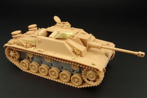 Hauler Stug III ausf G EARLY 1:48 (HLX48168)