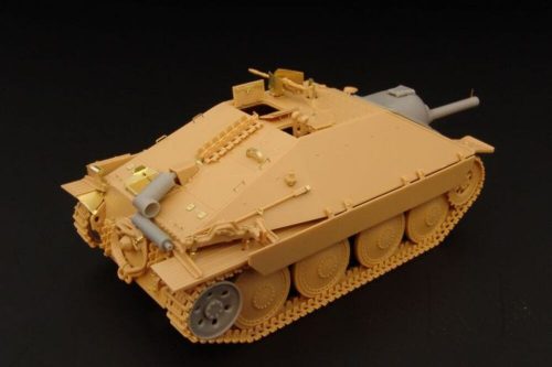 Hauler Flammpanzer 38(t) Hetzer 1:48 (HLX48219)