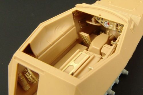 Hauler Sd Kfz 250-3 INTERIOR 1:48 (HLX48236)