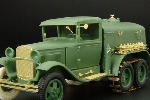 Hauler BZ-38 Refueller (GAZ-AAA) 1:48 (HLX48294)