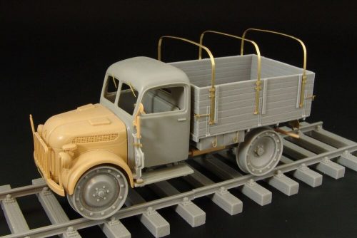 Hauler Steyr 1500 Pritsche Railway 1:48 (HLX48304)