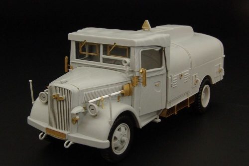 Hauler Opel Blitz Tankwagen 1:48 (HLX48308)