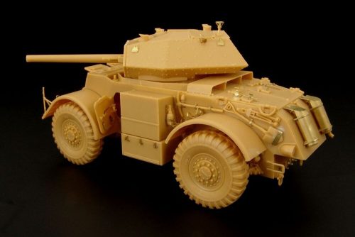 Hauler Staghound Mk III (BRONCO kit) 1:48 (HLX48319)