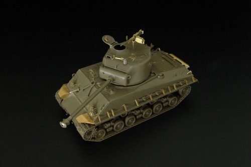 Hauler M4A3E8 Easy Eight“ 1:48 (HLX48389)