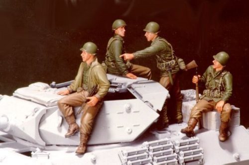 Hobby Fan U.S. M10 Tank Infantry- 4 Fig. Pick Up 1:35 (HF529)