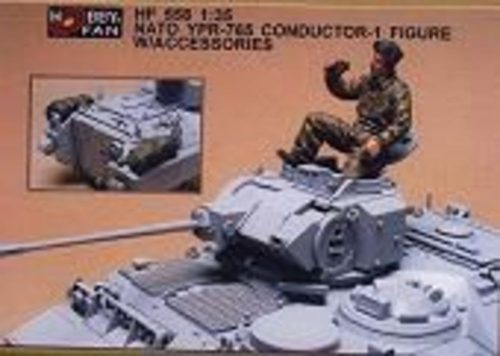 Hobby Fan Nato YPR-765 conductor- 1 Fig. w/acc. 1:35 (HF558)