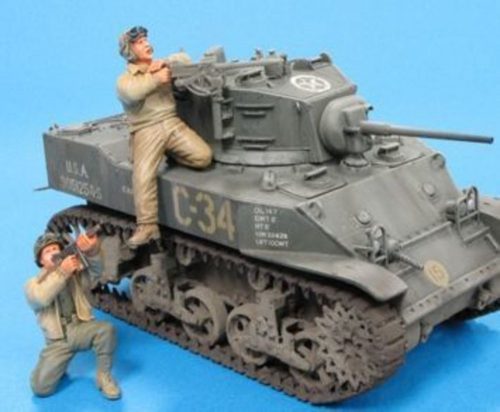 Hobby Fan U.S. M5A1 Tank Crew & Sandbags- 2 Fig. 1:35 (HF582)