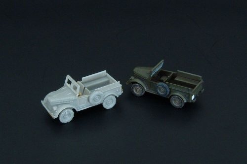 Hauler Gaz-69 army vehicle 1:120 (HTT120080)