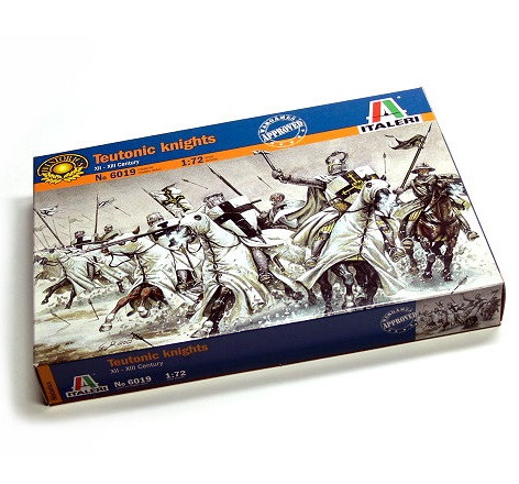 Italeri 1:72 Teutonic Knights Historic (6019)