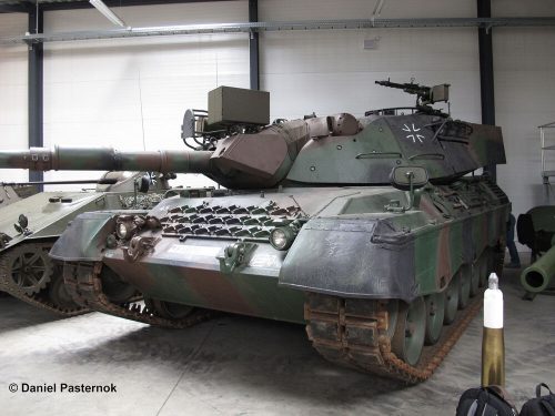 Revell Gift Set Leopard 1 A1A1-A1A4 1:35 (05656)