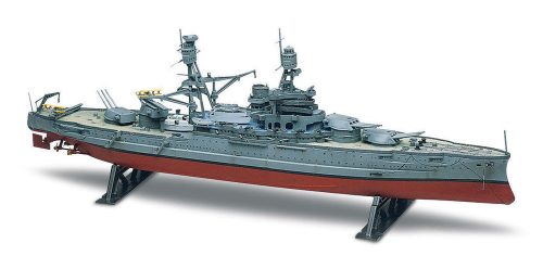 Revell USS Arizona Battleship 1:426 (10302)