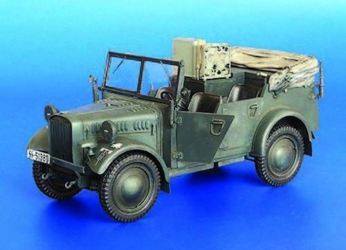 Plus Model Kfz. 2 Stoewer Funkwagen 1:35 (205)